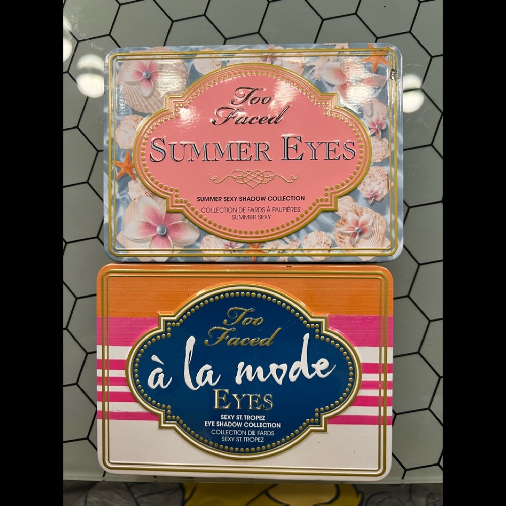 Toofaced eyeshadow palettes